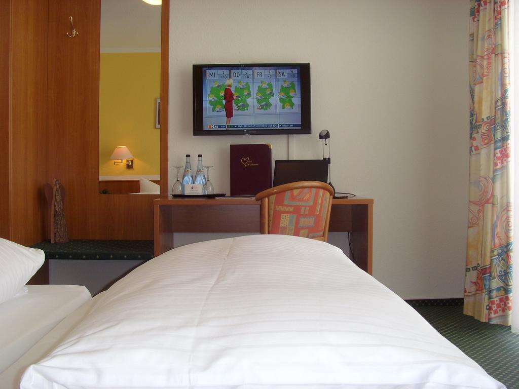 Hotel & Restaurant Engel Herbertingen Δωμάτιο φωτογραφία