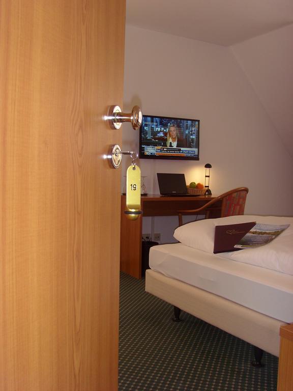 Hotel & Restaurant Engel Herbertingen Δωμάτιο φωτογραφία